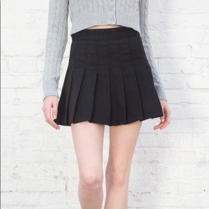 Dana Skirt - Pleated Black Brandy Melville Skirt